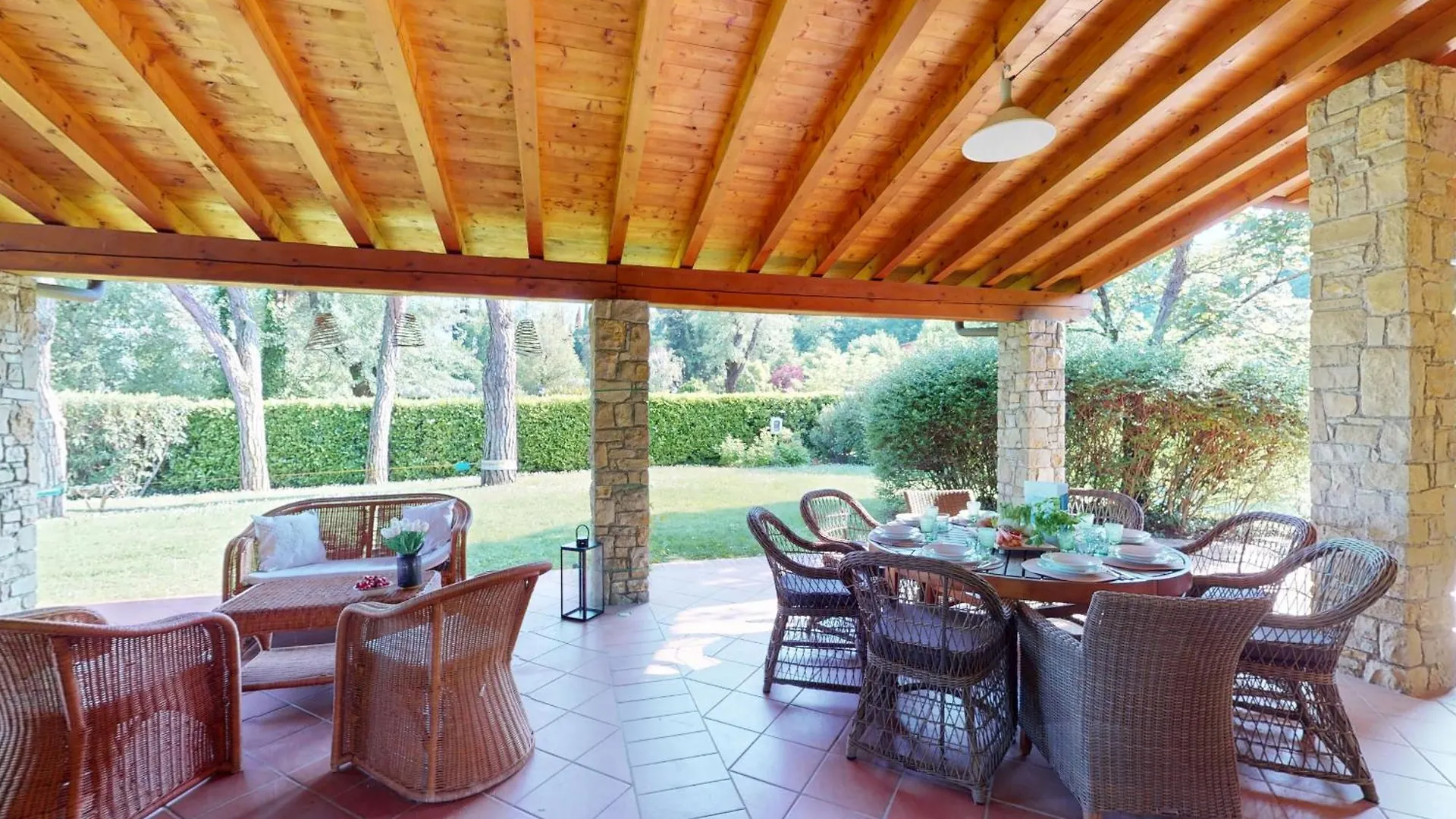 Villa Paradiso By Bookinggardalake San Felice del Benaco 0*,